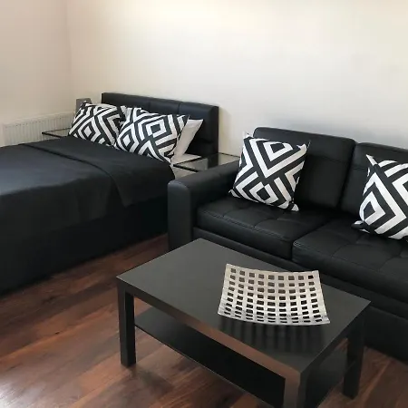 Platinex Apartament *